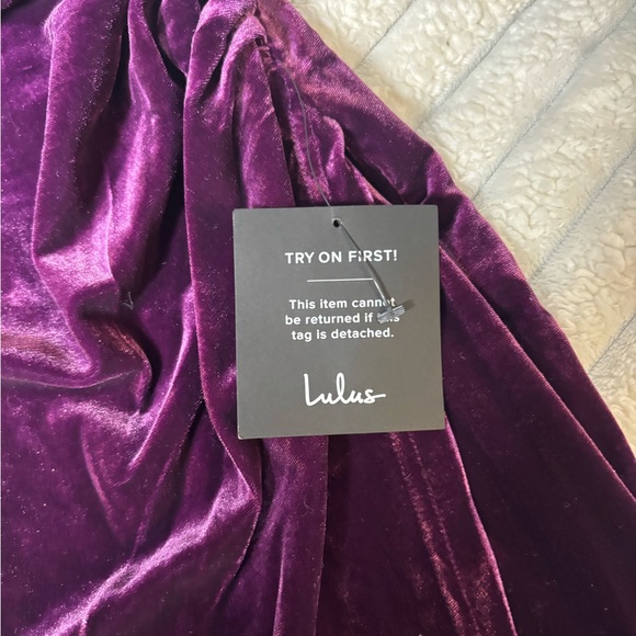 Lulu's Strapless Dress in Rich Purple Velvet - Picture 8 of 14
